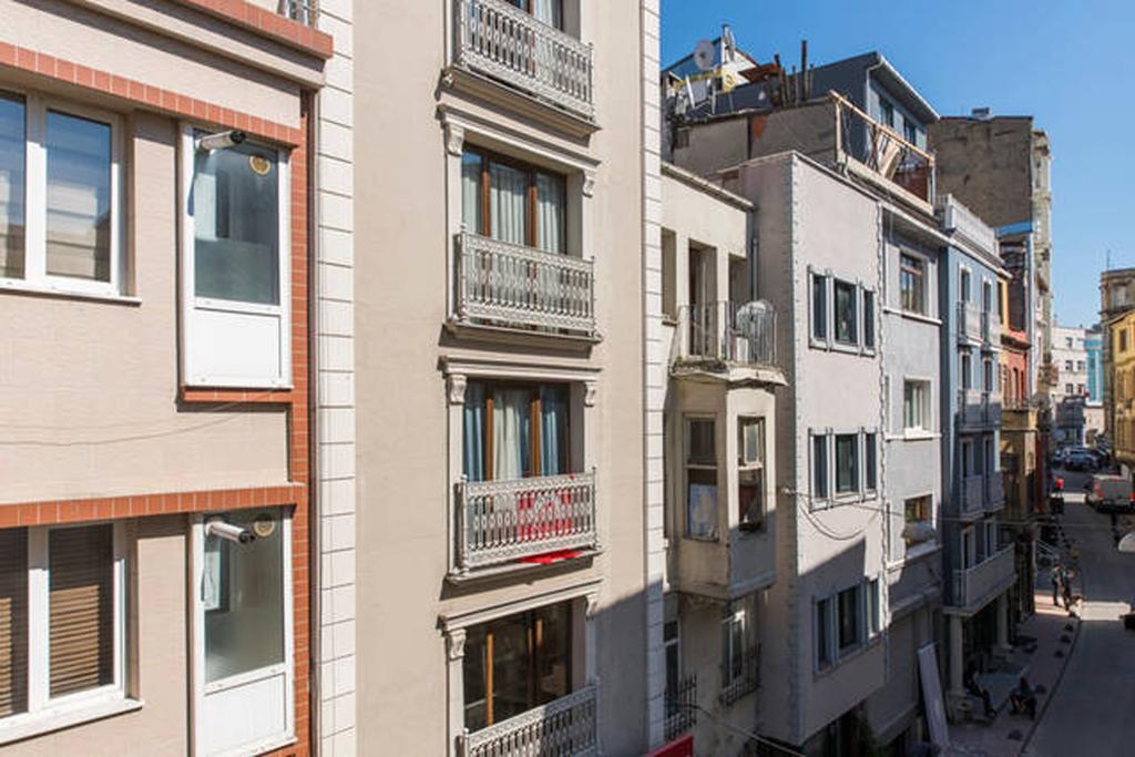 35 Tam Apart Istanbul Exterior photo
